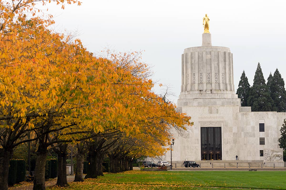 Oregon state capital building